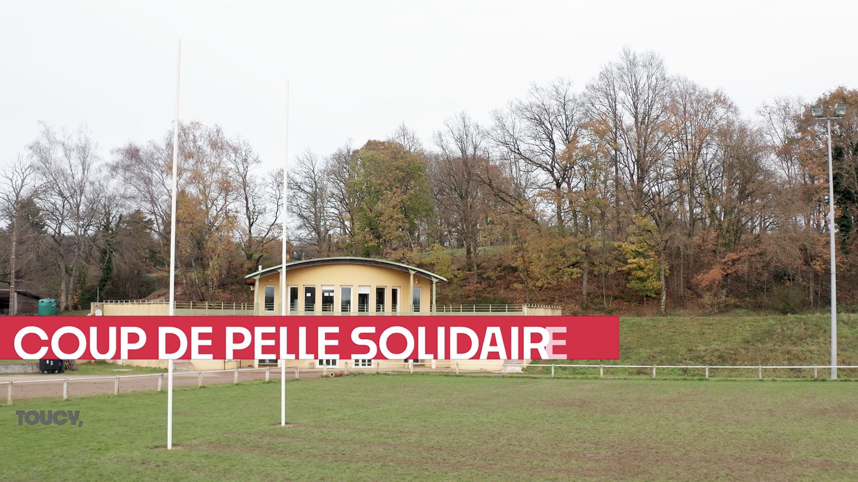 Photo pour Toucy : premier "Coup de Pelle" pour le futur terrain d’entraînement de rugby